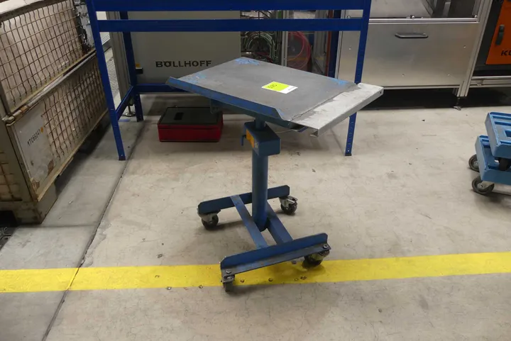 Materialwagen, ohne Inhalt Tragkraft: max. 150 kg